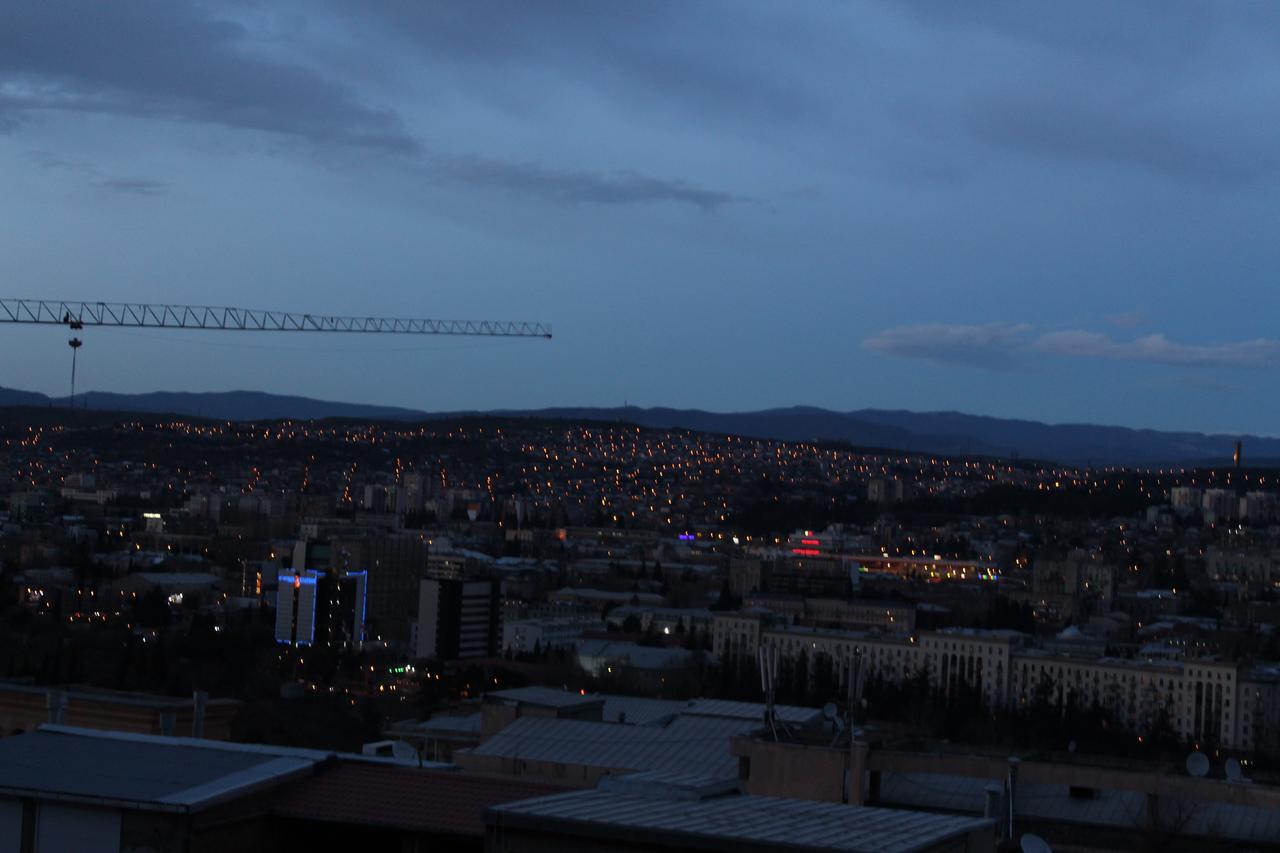 Herrmas Hostel Tbilisi Exteriör bild